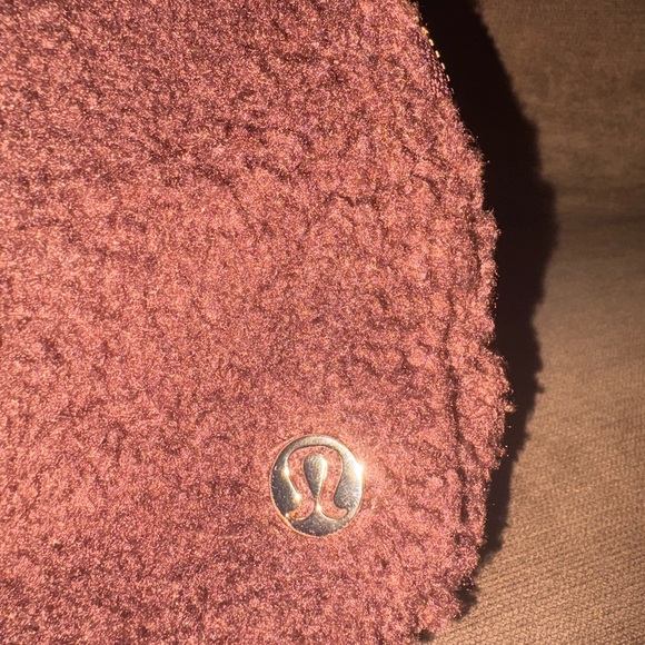 Lululemon Brown Sherpa Adjustable Belt Bag NWOT - Picture 6 of 11